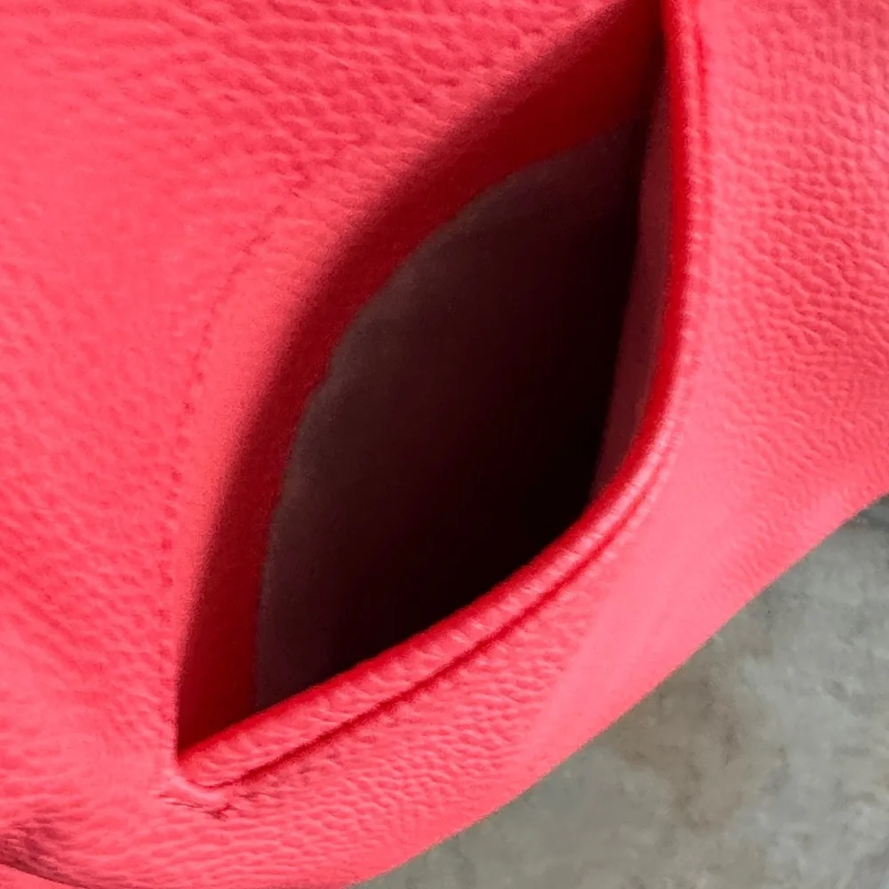 Jewell by Thirty-one Coral Shoulder Bag - Stylish Everyday Tote